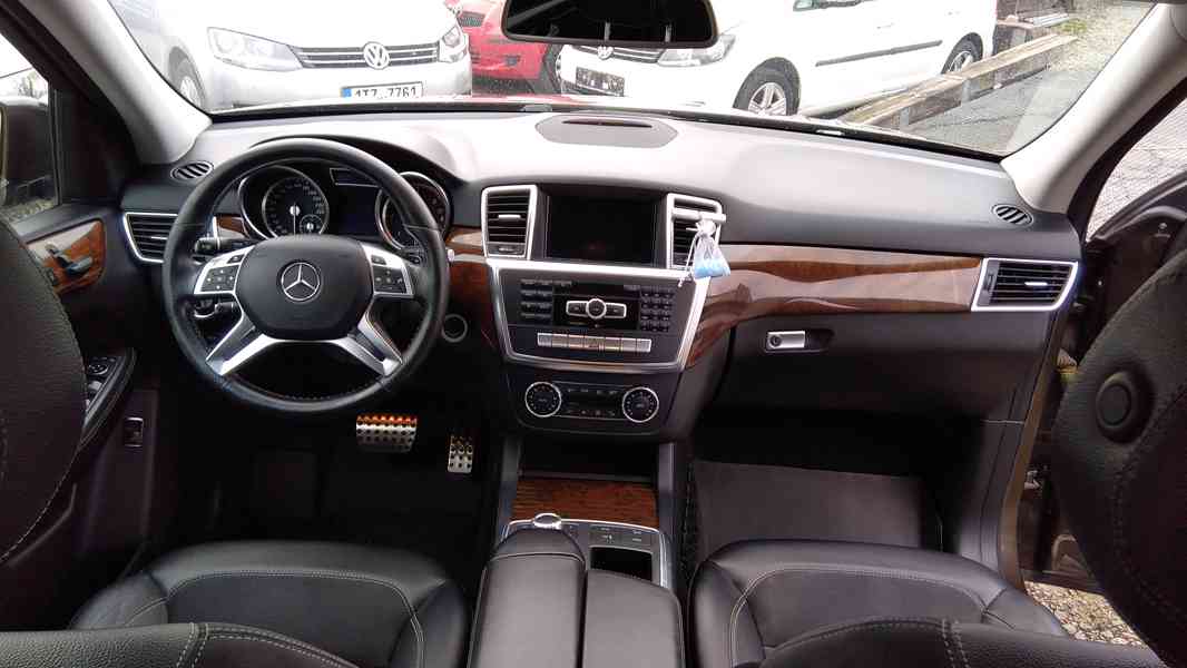 MERCEDES Benz ML 350 4Matic  ČR  1 majitel  DPH - foto 16