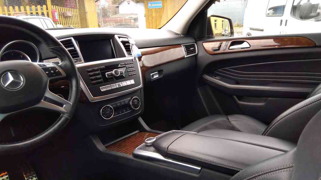 MERCEDES Benz ML 350 4Matic  ČR  1 majitel  DPH - foto 20