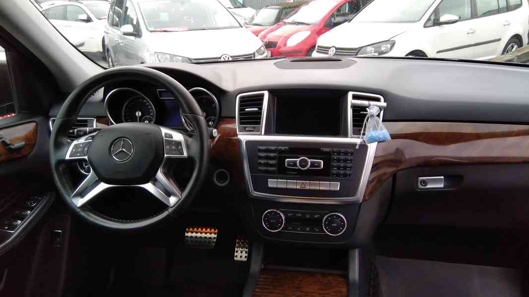 MERCEDES Benz ML 350 4Matic  ČR  1 majitel  DPH - foto 17