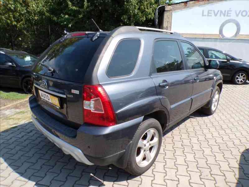 Kia Sportage 2,0 16V - foto 4