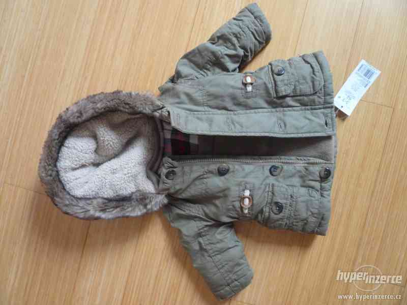Nový podzimní/zimní kabátek F&F ( vel. 62 cm) - foto 1