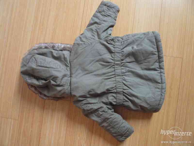 Nový podzimní/zimní kabátek F&F ( vel. 62 cm) - foto 4