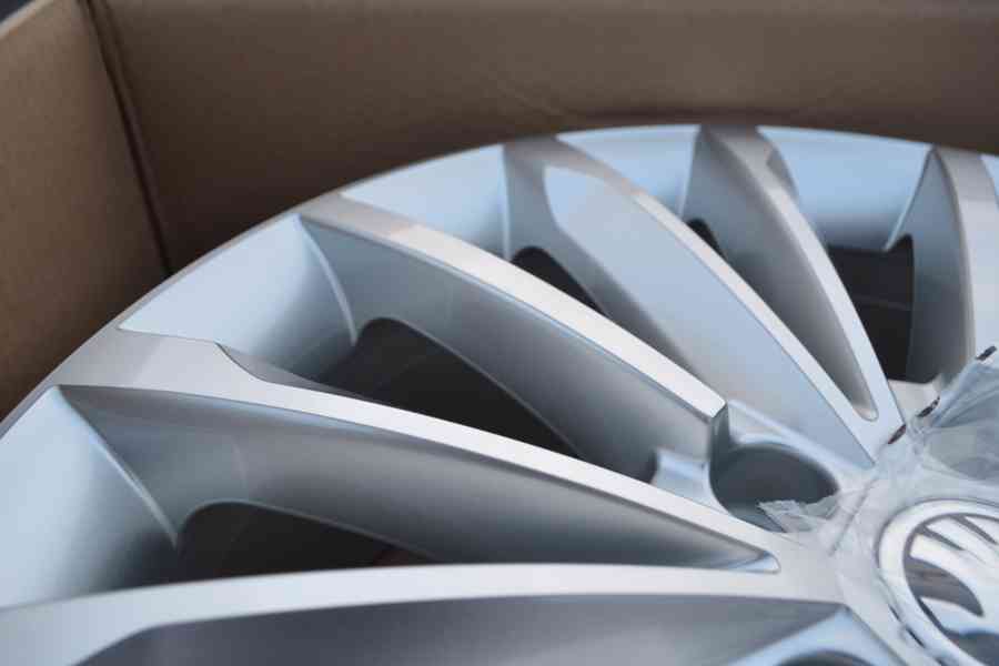 Škoda Kodiaq/VW Tiguan/Seat Taracco- NOVÉ 18 Alu disky - foto 5