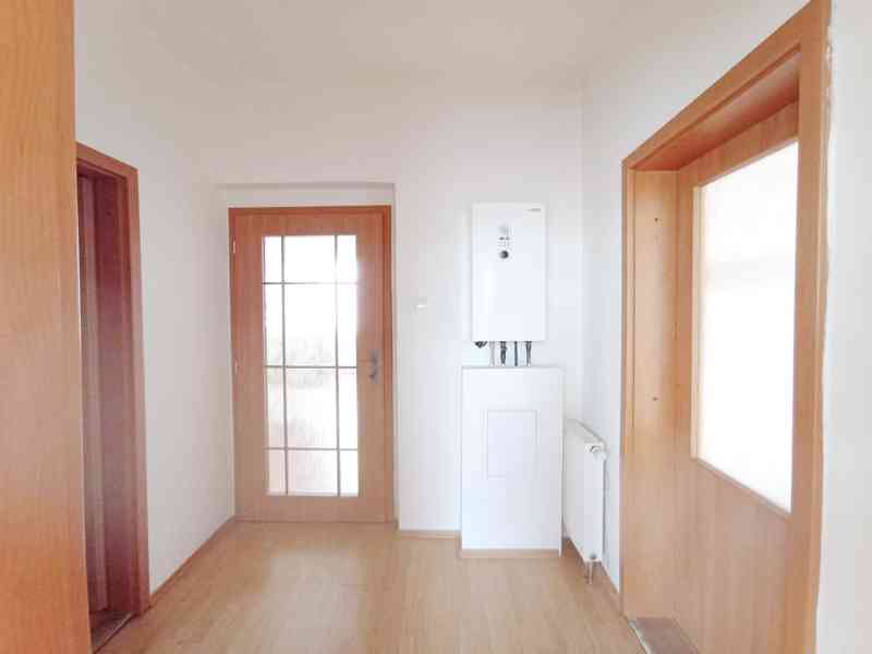 Pronájem bytu 3+kk, 72m2 v Nýřanech - foto 4