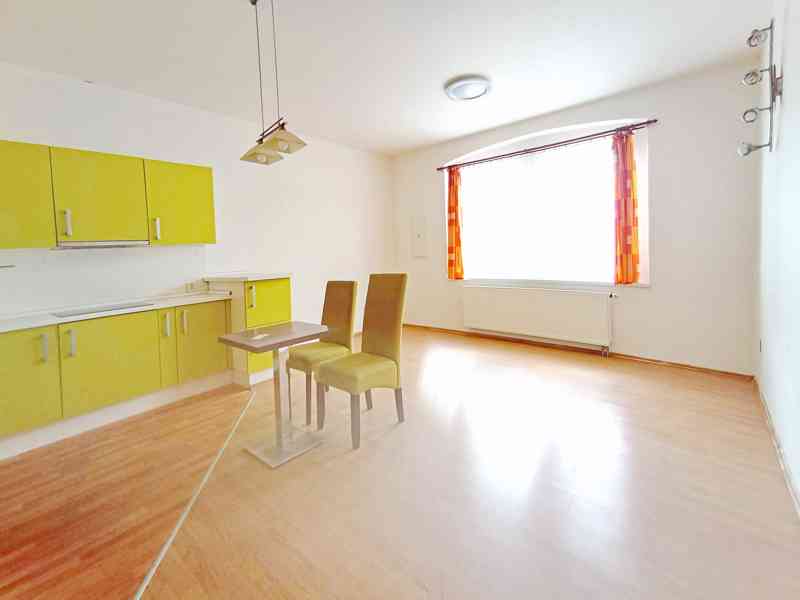 Pronájem bytu 3+kk, 72m2 v Nýřanech - foto 10