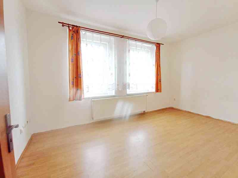 Pronájem bytu 3+kk, 72m2 v Nýřanech - foto 6