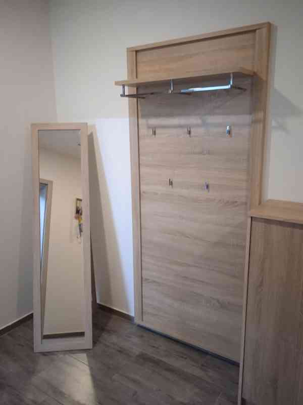 Předsíňová sestava - foto 3