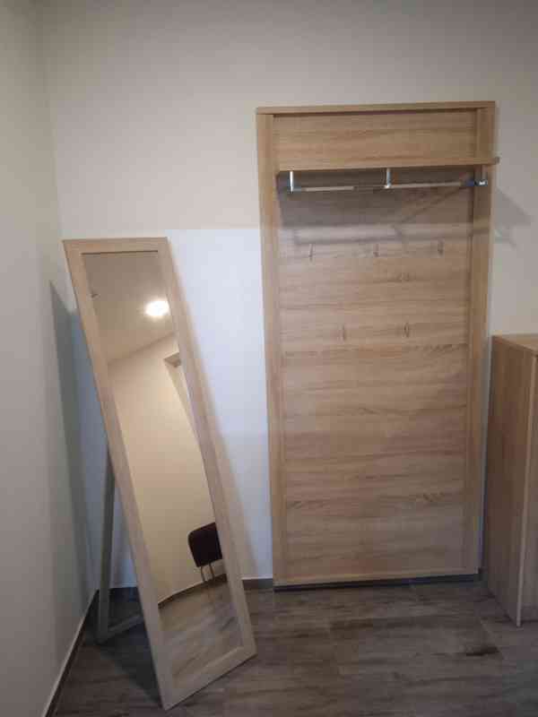 Předsíňová sestava - foto 2