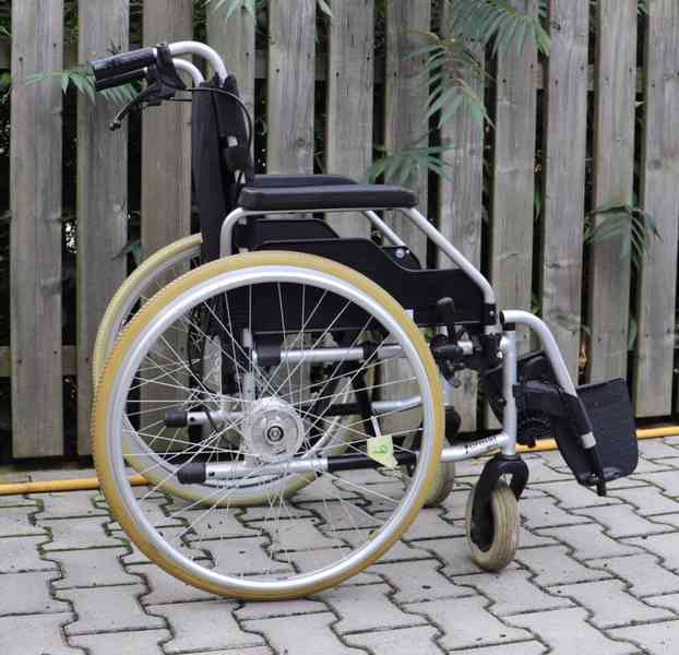 009-Mechanický invalidní vozík Meyra. - foto 1