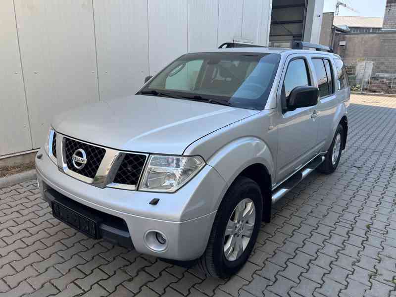 Nissan Pathfinder 2.5 dCi .Aut. 128kw - foto 9