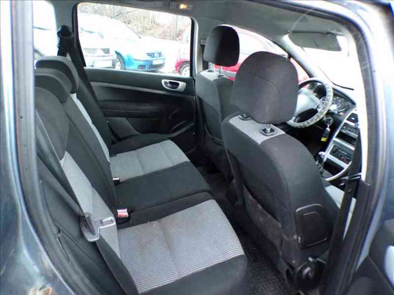 Peugeot 307 1,6 i LPG - TAŽNÉ ZAŘÍZENÍ - foto 11