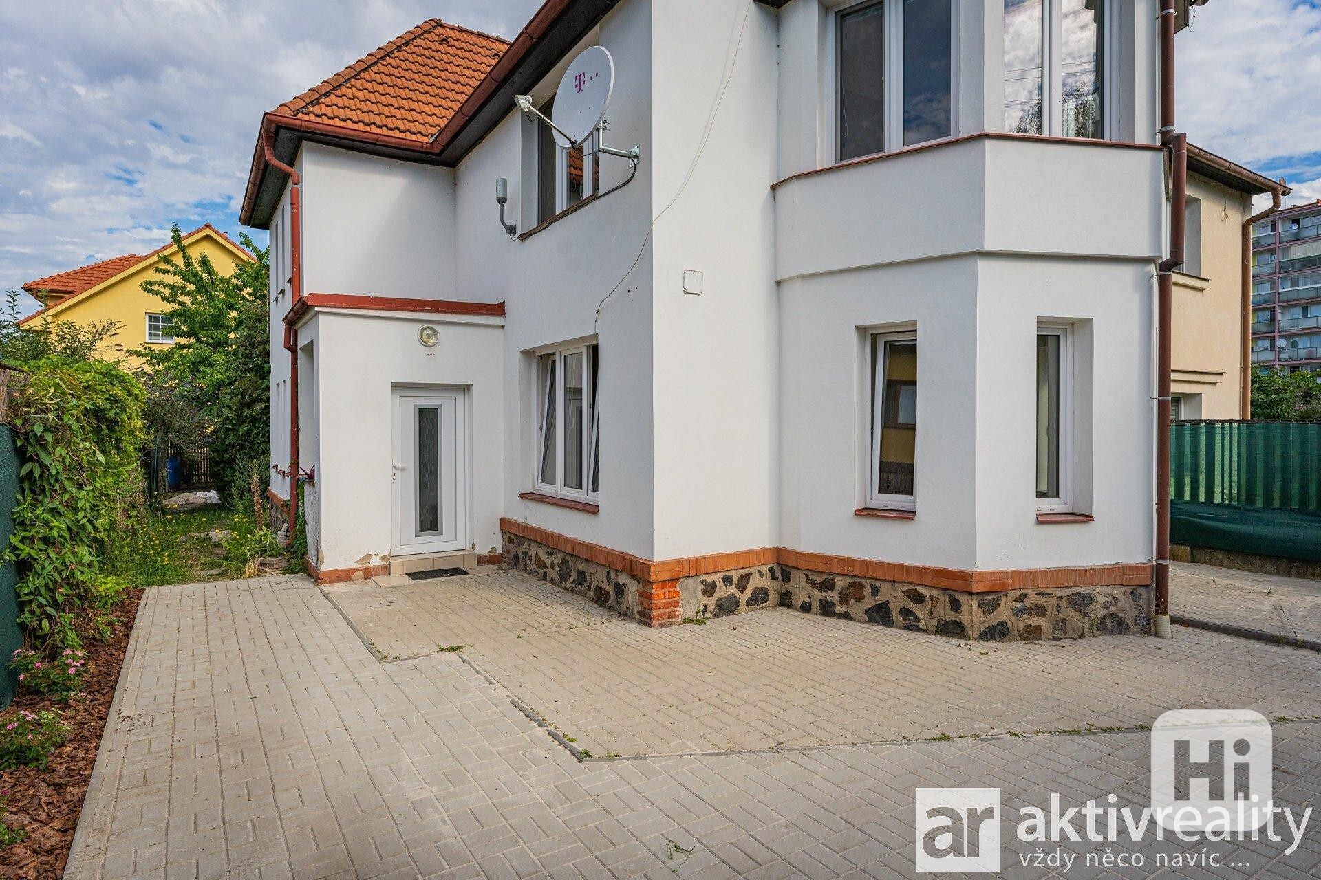 Pronájem slunného bytu se soukromou předzahrádkou, 2+kk, 65m2 - Neratovice, Ul.Školní - foto 19