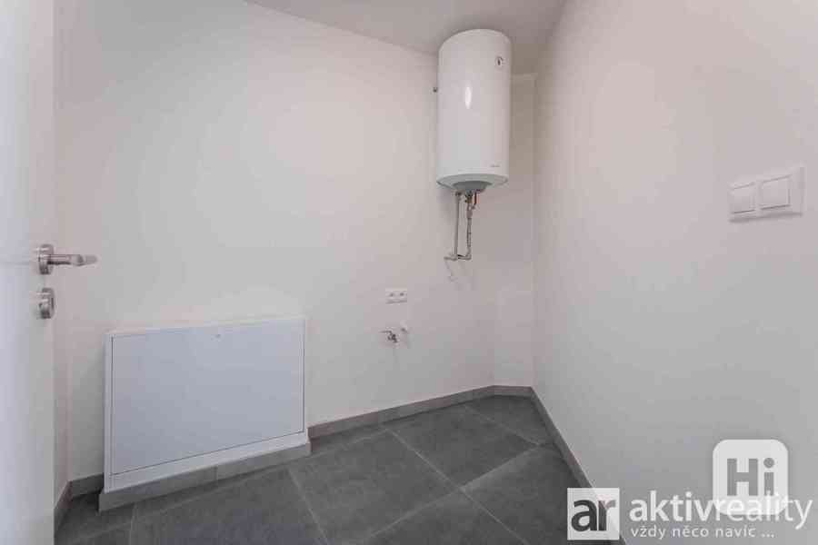 Pronájem slunného bytu se soukromou předzahrádkou, 2+kk, 65m2 - Neratovice, Ul.Školní - foto 9