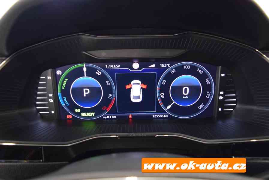 Škoda Superb 1.4 TSI iV LAURIN & KLEMENT 2021-DPH  - foto 28