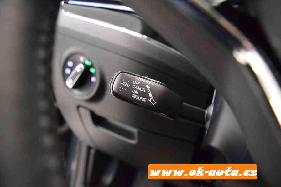 Škoda Superb 1.4 TSI iV LAURIN & KLEMENT 2021-DPH  - foto 18