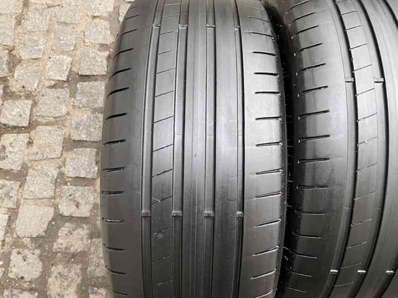 225 45 19 R19 letní runflat pneu Dunlop - foto 2