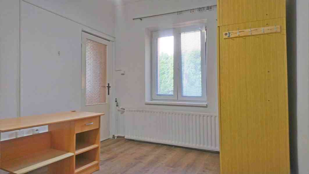 Pronájem vybav. 3+1, 100m2+zahr. (Františkov, ul. Vojanova) - foto 10
