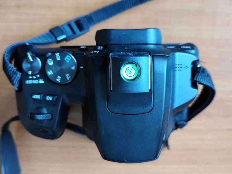 Canon EOS 250D tělo - foto 2