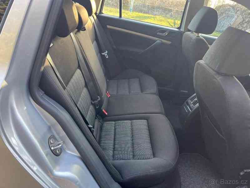 Škoda Octavia 1,6   ll - foto 12