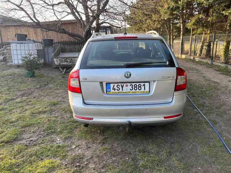 Škoda Octavia 1,6   ll - foto 3