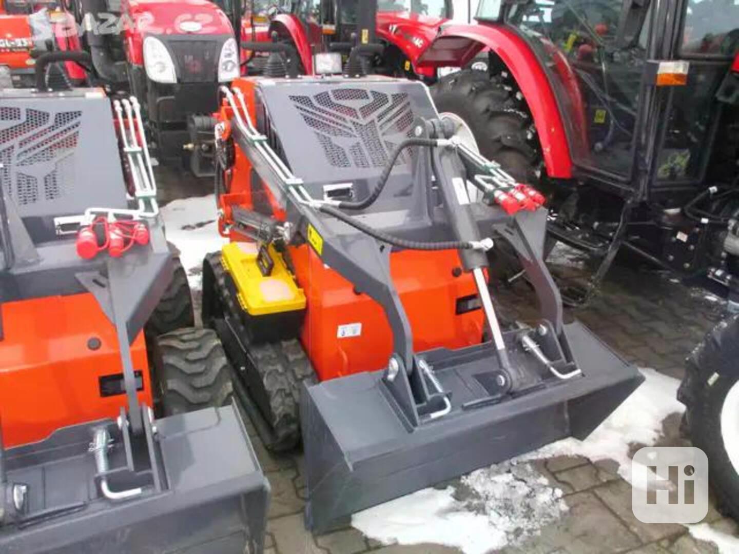 Mini kolový smykový nakladač YTO SK 480 L pásový - foto 1