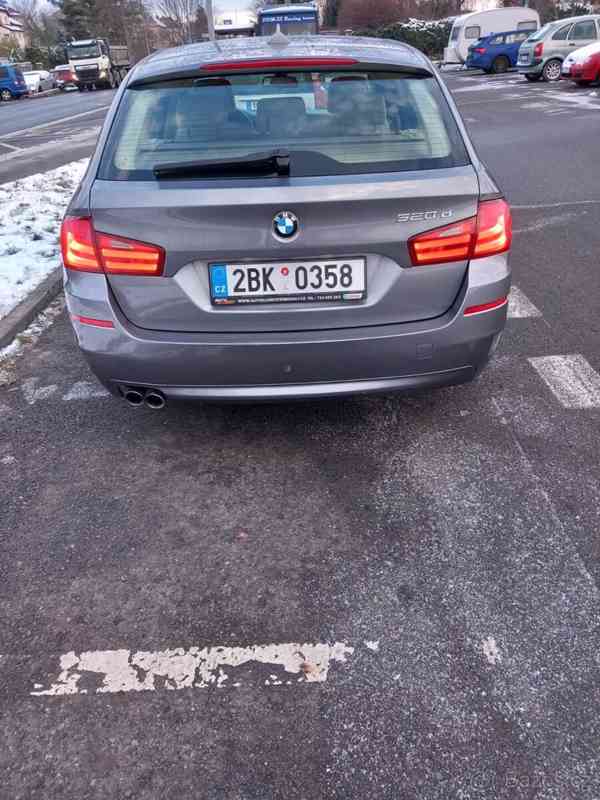 BMW 5 520d 135kW r.2011 - foto 13