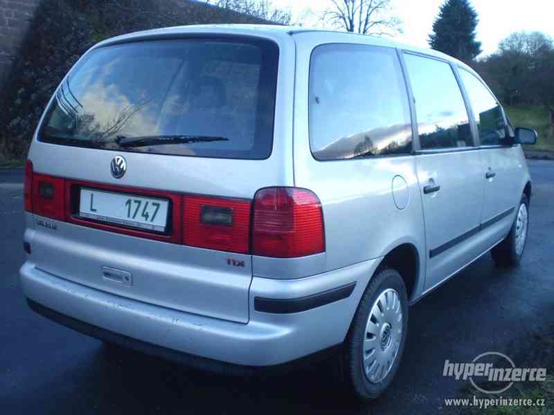 VW Sharan 1.9TDI 96kW, 2003, nová STK, výhřev čelního skla - foto 6