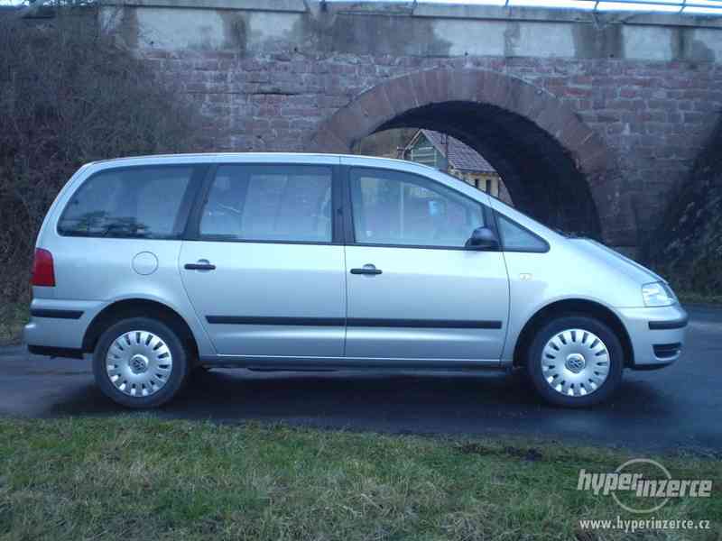 VW Sharan 1.9TDI 96kW, 2003, nová STK, výhřev čelního skla - foto 7