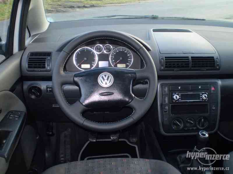 VW Sharan 1.9TDI 96kW, 2003, nová STK, výhřev čelního skla - foto 10
