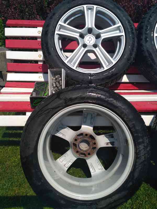 Alu Toyota disky R 17 + Zimní pneu NEXEN  215/50 - foto 2