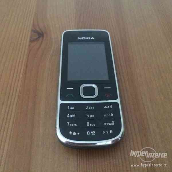 Nokia 2700 classic stříbrná, použitá, funkční