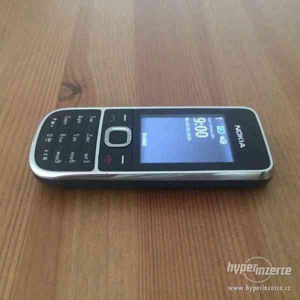 Nokia 2700 classic stříbrná, použitá, funkční - foto 3