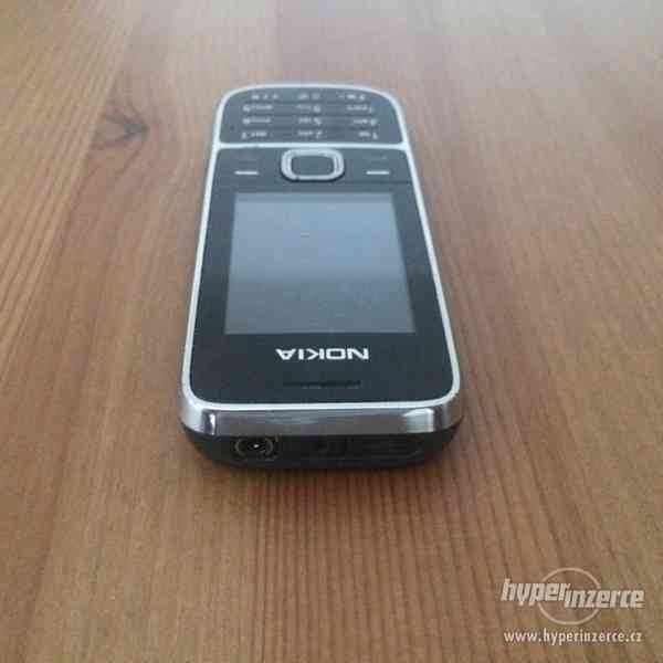 Nokia 2700 classic stříbrná, použitá, funkční - foto 4