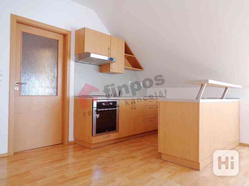 Pronájem bytu 2+kk 63 m² v Chlumci nad Cidlinou - foto 10