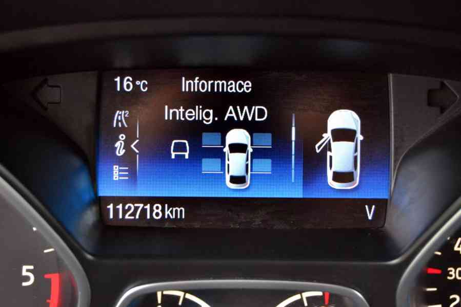 Ford Kuga II 2.0 TDCi 110kW Titanium 4x4 facelift   - foto 13