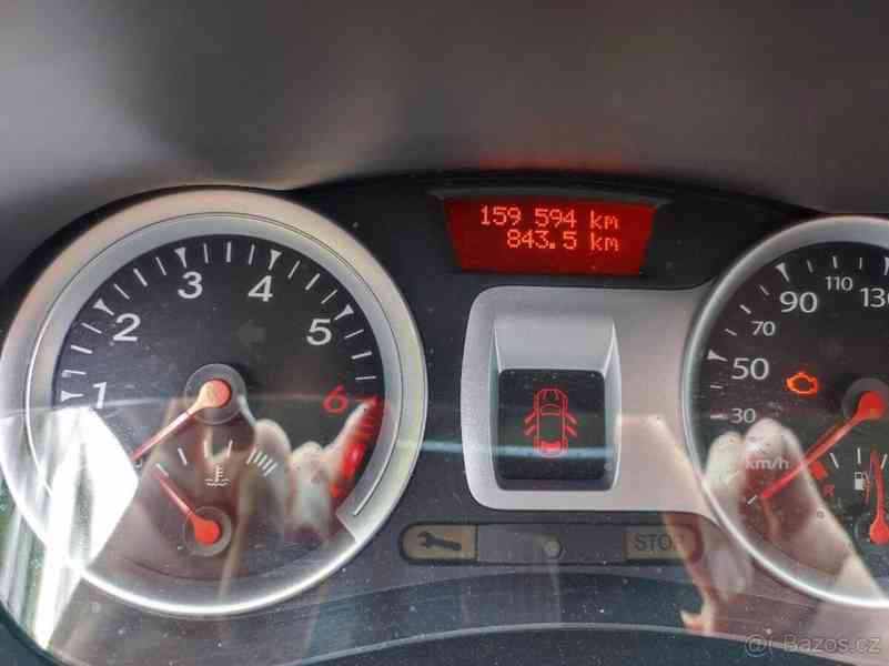 Renault Clio 1,2   Benzín, r.v. 2009 - foto 16