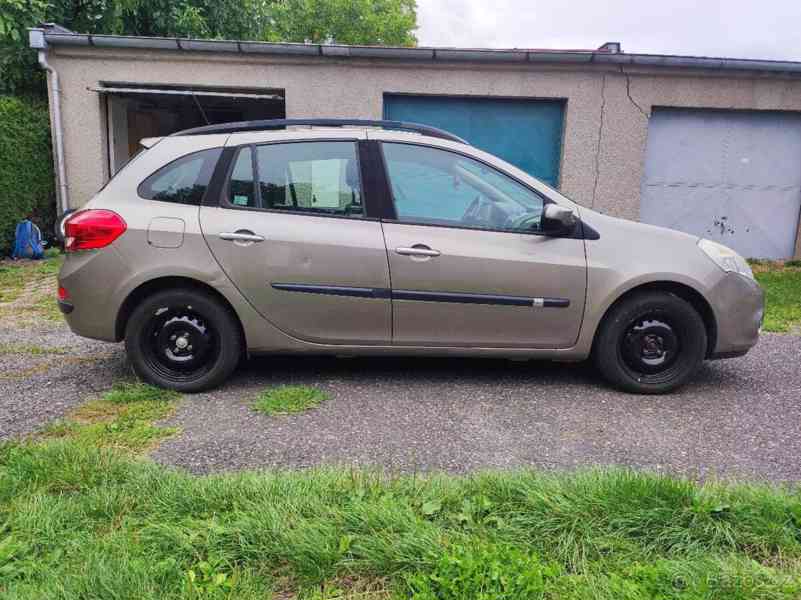 Renault Clio 1,2   Benzín, r.v. 2009 - foto 2