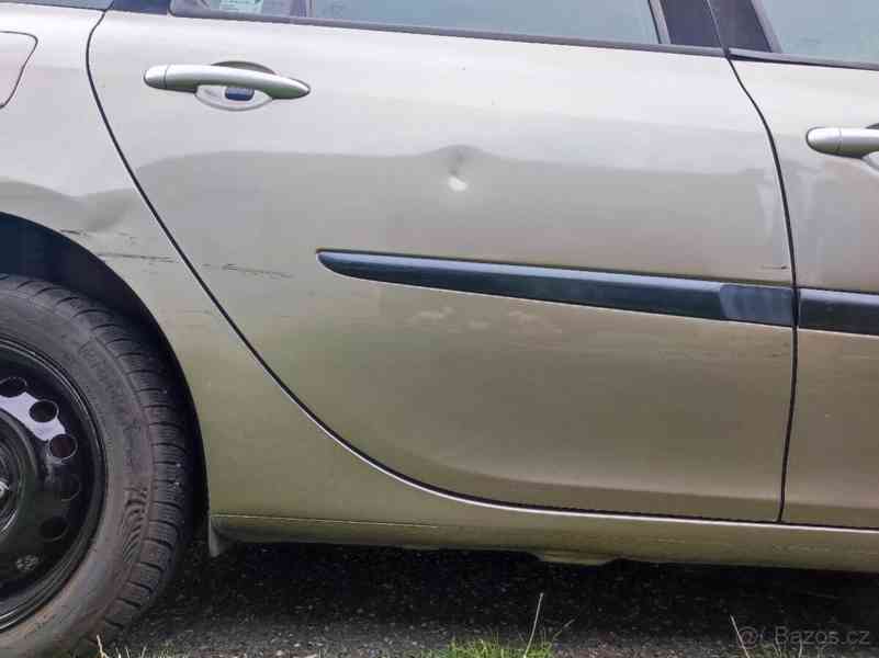 Renault Clio 1,2   Benzín, r.v. 2009 - foto 7