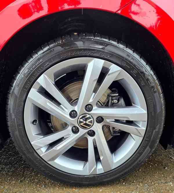 Volkswagen Golf Variant 2,0   TDI 110 kW DSG R-line - foto 21