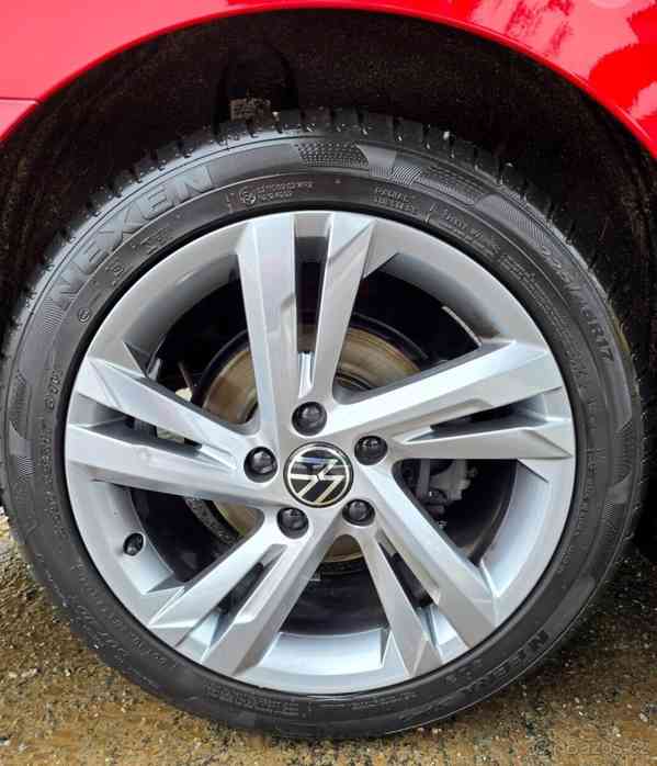 Volkswagen Golf Variant 2,0   TDI 110 kW DSG R-line - foto 20