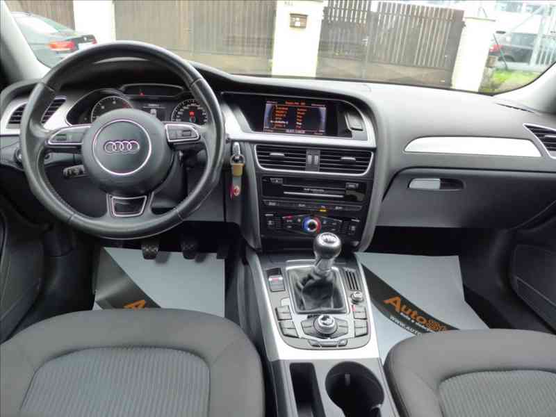 Audi A4 2,0 TDI 140KW NAVI 1.MAJITEL - foto 7