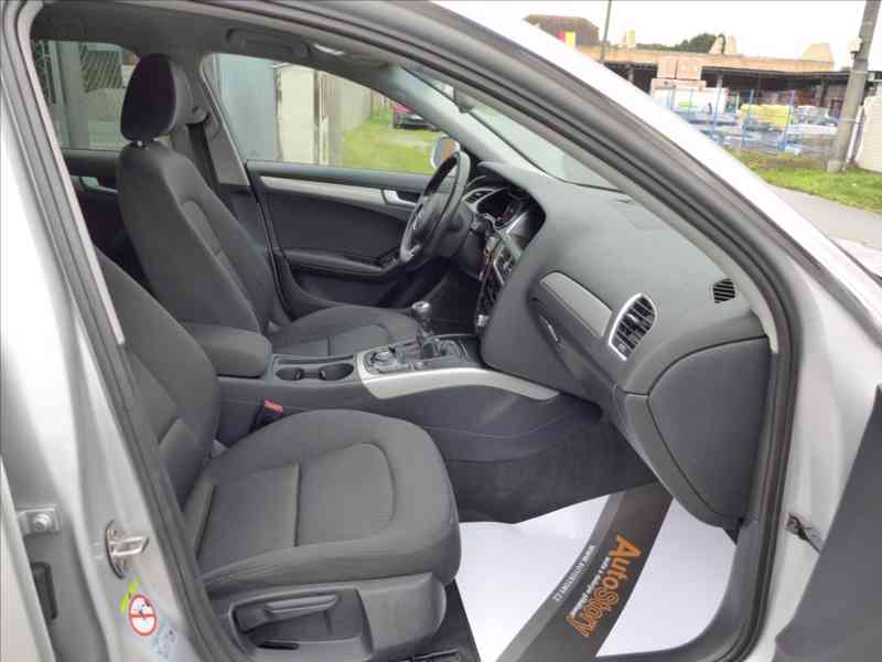 Audi A4 2,0 TDI 140KW NAVI 1.MAJITEL - foto 10