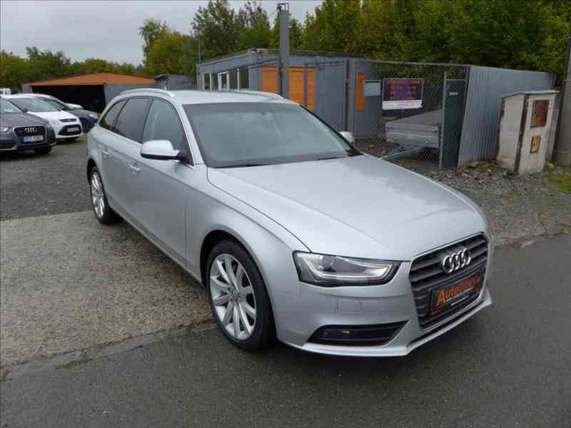 Audi A4 2,0 TDI 140KW NAVI 1.MAJITEL - foto 2