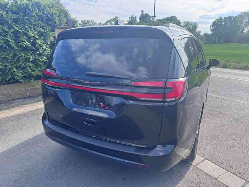 Chrysler Pacifica 3,6 Limited Stype DVD NEW 2021 - foto 5