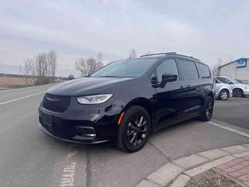 Chrysler Pacifica 3,6 Limited Stype DVD NEW 2021 - foto 2