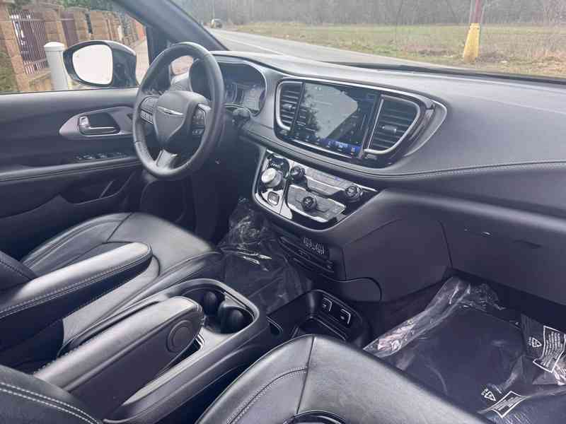 Chrysler Pacifica 3,6 Limited Stype DVD NEW 2021 - foto 13