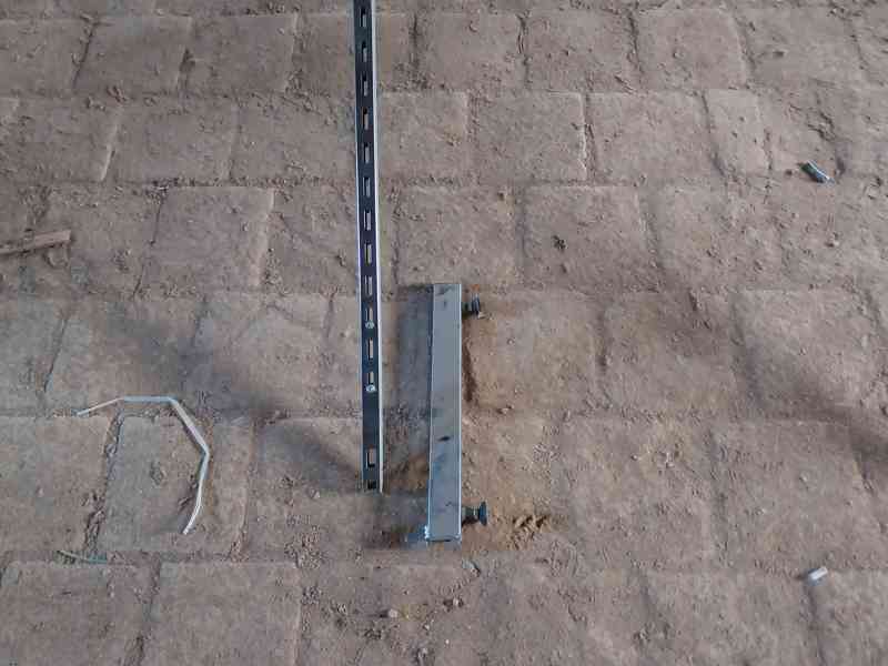 Věšák na šaty - štendr - foto 4