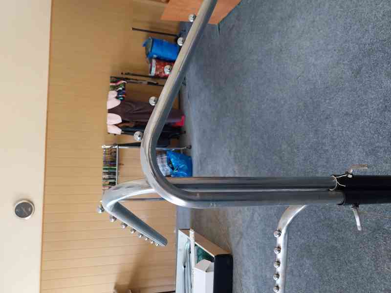 Věšák na šaty - štendr - foto 5