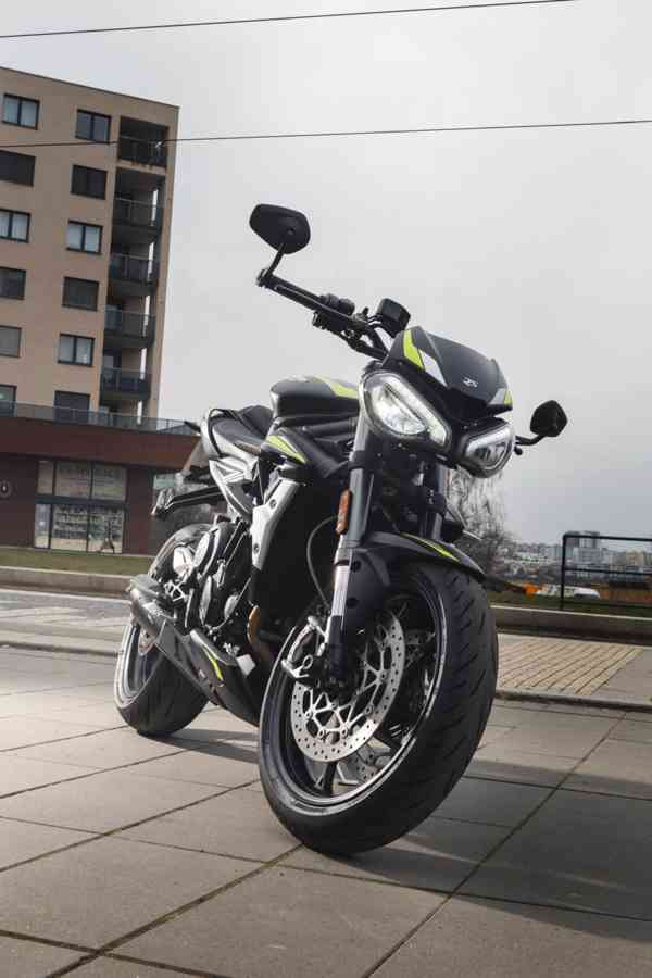 Triumph Street Triple - foto 4
