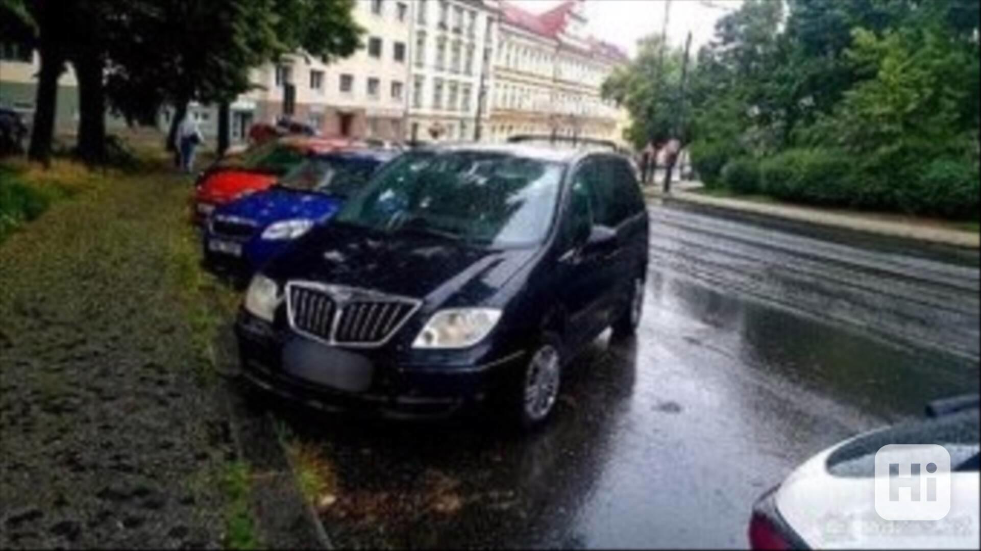 Lancia Phedra 2,2   JTD 130KW BI TURBO 7 MÍST - foto 1